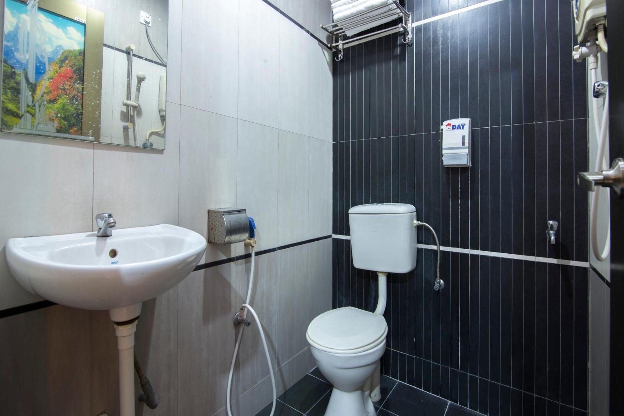 Valley View Hotel Лумут Екстериор снимка